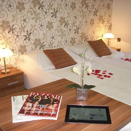 Guest house Rezidence Fami Deluxe Design